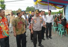 Brigjen Pol. Drs. Sudarsono Pantau Langsung Proses Pemilihan Kepala Kampung