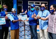 Partai Demokrat Kabupaten Tulangbawang Barat Bagikan 3000 Masker