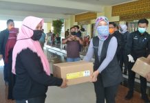 Ringankan Beban Ekonomi Masyarakat, Chusnunia Hadiri Operasi Pasar Bersubsidi di Pringsewu