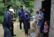 Nessy Kalvia Mustafa Bagikan 5 Ton Beras