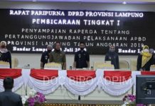 Pemprov Lampung Sampaikan Raperda Laporan Pertanggungjawaban APBD Tahun Anggaran 2019