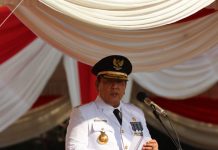 Gubernur Arinal Djunaidi Pimpin Upacara Peringatan HUT RI Ke-75