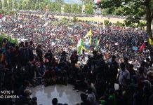 Dprd Provinsi Lampung di Penuhi Mahasiswa dan Buruh, Tolak Pengesahan UU Cipta Kerja 2020