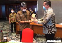 Kunjungi Sandiaga Uno, Bupati Pesawaran Bahas Progres KEK dan Museum Tapis Al-Quran Akbar