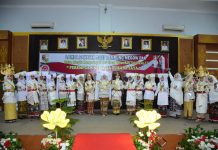 DEKRANASDA Kabupaten Tulangbawang Barat Gelar Lomba Pakaian Adat Lampung