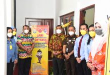 Bupati Bersama Kajari Deli Serdang Resmikan JARI Adhyaksa Corner
