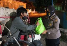Direktorat Pamobvit Polda Lampung Bantu Wartawan yang Isolasi Mandiri