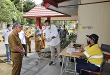 Fahrizal Darminto Tinjau Pelaksaan Vaksinasi Covid-19