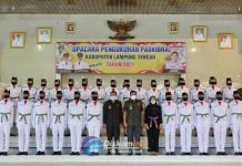 Bupati Lampung Tengah Musa Ahmad Kukuhkan 32 Siswa/i Paskibraka 2021