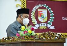 Umar Ahmad Hadiri Rapat Paripurna Penandatanganan Nota Kesepakatan