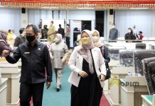 Pansus DPRD Lampung Sahkan Lima Raperda BUMD Provinsi Lampung