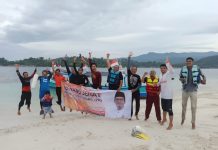 Jaga Kebugaran, Almuzzammil Berenang Mutun-Pulau Tangkil PP