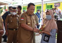 Gandeng Produsen dan Distributor minyak goreng sawit, Pemerintah Provinsi Lampung Gelar Operasi Pasar Minyak Goreng di Kabupaten Lampung Timur