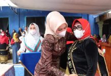 Ketua TP-PKK Lampura Kukuhkan Ketua PKK dan Bunda PAUD Desa Se-Kecamatan Kotabumi Utara