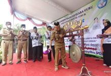Dawam Rahardjo Launching Puspita-t, Majalah Suara Guru di Lampung Timur