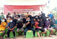 Made Bagiasa Salurkan Bantuan 10 Sapi ke Lampung Tengah