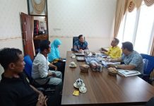 perwakilan Honor K2 Beraudiensi Dengan Wakil Bupati Lampung Timur Azwar Hadi