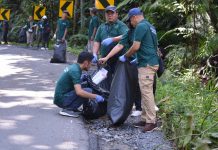 PLN dan Balai Besar TNBBS Gelar Aksi Bersih-Bersih Sampah di Ruas Jalan Sanggi-Bengkunat