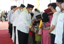 Komitmen Tingkatkan Pembangunan Bidang Agama, Gubernur Arinal Djunaidi Berikan Bantuan Dana Hibah Untuk Anak Yatim dan Rumah Ibadah