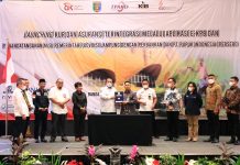 Arinal Djunaidi Melakukan Peluncuran Kredit Usaha Rakyat (KUR) dan Asuransi Terintegrasi Melalui Aplikasi e-KPB
