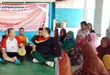 DR.H.Hariyanto,Lc.MA Bersama DPC PKS Tanjung Morawa Main Futsal Bareng Dan Bakti Sosial