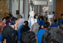 Putri Zulkifli Hasan Dorong Milenial Peduli Politik