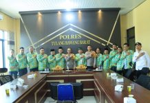 Apdesi Tulangbawang Barat Audensi dengan Kapolres