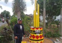 PJU TINGKATKAN PROGRAM PEMBAGUNAN DI TIYUH (PJU) TUBABA T-H 2023 1 CON BAMBU RUNCING (SKALAPOST COM)