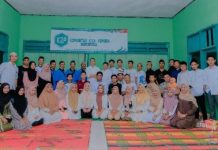 Lesty Putri Utami Gandeng Komunitas Kita Pemuda Bagi Takjil Gratis di Palas