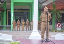 Sekretaris Daerah Kabupaten Lampung Tengah, Nirlan, S.H., M.M. Pimpin Apel Mingguan
