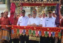 Fahrizal Darminto Dampingi Menteri Perdagangan RI Tinjau Peletakan Batu Pertama Pasar Tematik Wisata Danau Ranau