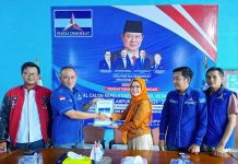 Nanda Indira Mendaftar Sebagai Calon Bupati Dari Partai Demokrat