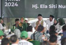 Chusnunia ; kita berjuang bersama-sama untuk mendukung Mas Rahmat Mirzani Djausal sebagai calon Gubernur Lampung.