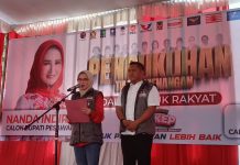 Nanda – Anton Tepis Isu Miring dengan Senyum & Santun