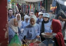 Dr. Jihan Nurlela Melakukan Grebek Pasar