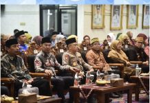 Ketua Komisi V dan Sekretaris DPRD Provinsi Lampung Hadiri Peringatan Isra Mi’raj 1446 H