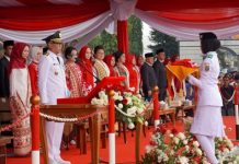 Upacara HUT ke-80 RI di Provinsi Lampung Berlangsung Khidmat, Gubernur Ajak Masyarakat Lampung Jadi Pelaku Utama Pembangunan