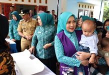 Ketua TP. PKK Provinsi Lampung Purnama Wulan Sari Mirza Gelar Kunjungan Kerja ke Lampung Barat, Canangkan Desa TAPIS
