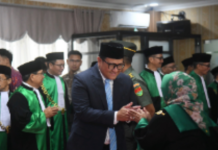 Ketua DPRD Provinsi Lampung Hadiri Wisuda Purna Bhakti Ketua Pengadilan Tinggi Agama Bandar Lampung