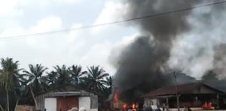 Fakta Kerusuhan Massa Duduki Lahan Grup Bumi Waras, 36 Bangunan dan 12 Kendaraan Terbakar
