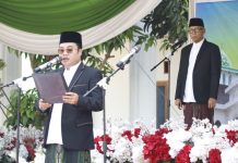 Pimpin Upacara Hari Santri 2026, Gubernur Lampung Ajak Santri Berkontribusi Menuju Indonesia Emas
