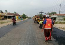 Warga Candera Mukti Sambut Gembira Pelebaran Jalan Hotmix, Impian Lama Segera Terwujud
